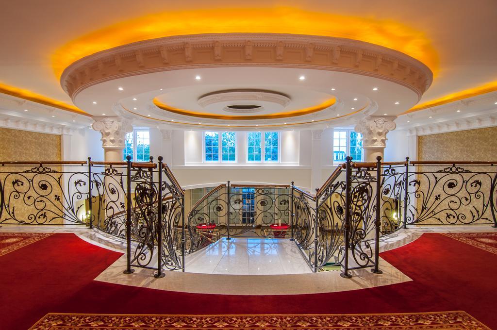 Hotel Windsor W Jachrance Яхранка Екстериор снимка